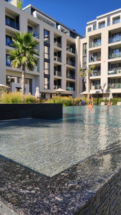 סנט קונסטנטין והלנה Azur Alegria Studio - Free Parking & Pool מראה חיצוני תמונה